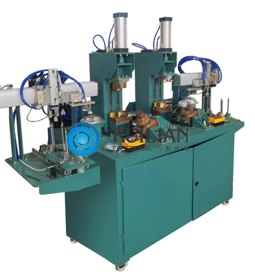 Máquina de soldadura dobro automática 100KVA do ponto da porca da estação da pá do ventilador